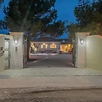 Casa De Miro